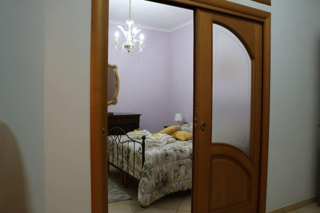 Апартаменты La Casa Del Sole Неаполь Экстерьер фото